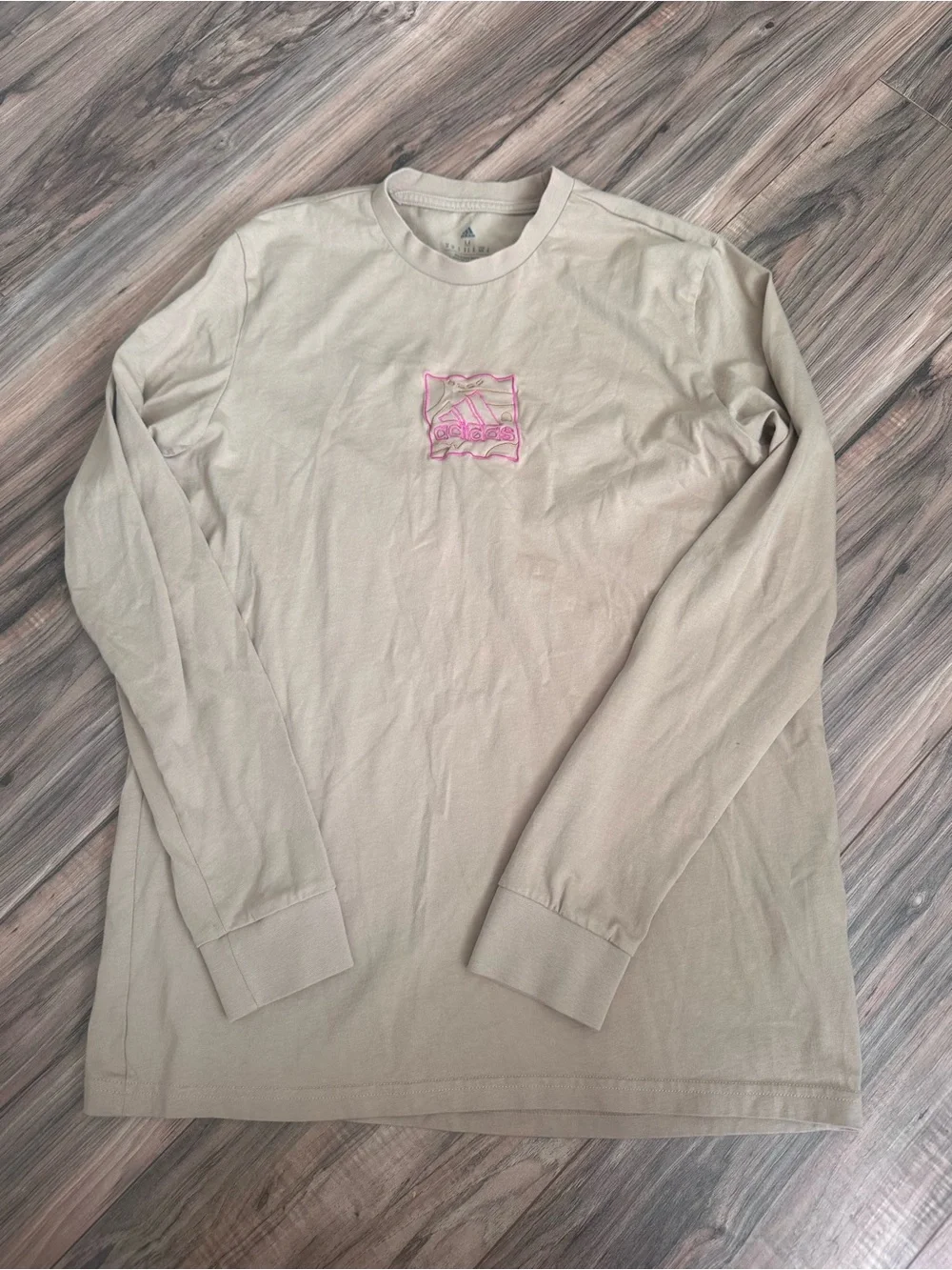 Adidas Long Sleeve Crewneck Shirt in Light Beige with Pink Logo